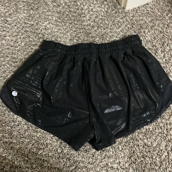 Black lululemon shorts - Picture 3 of 3